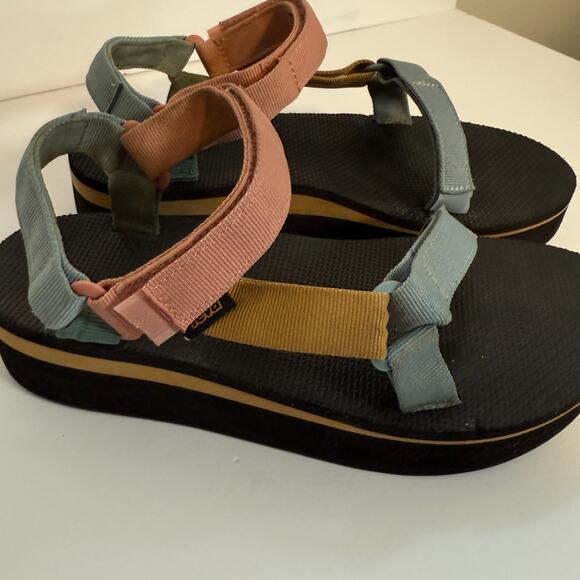 Teva Sandals Womens 10 Pink Blue Platform Universal Slip On Boho Y2K Casual - Picture 5 of 9